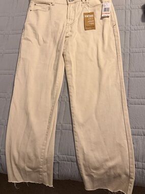 NWT Kensie Jeans Cream High-Rise Slim Jeans